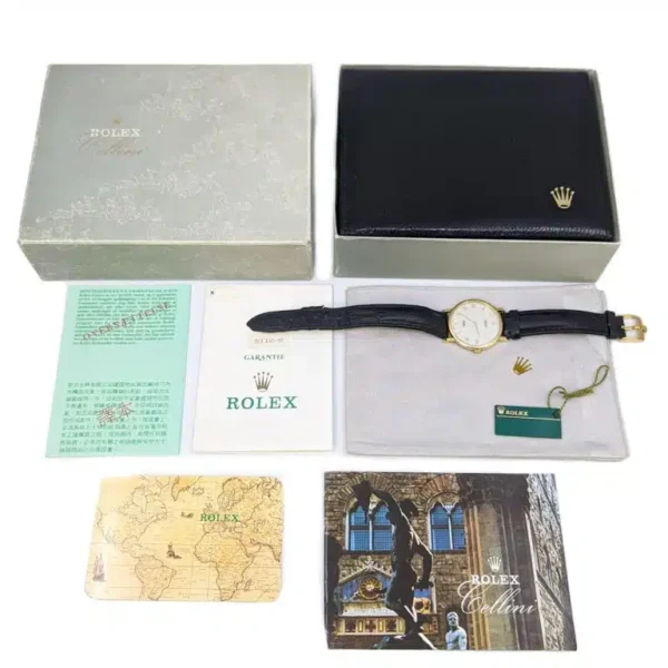 Rolex 5112/8 Cellini 32mm White Roman Dial Yellow Gold Black Leather Strap Watch - Image 2
